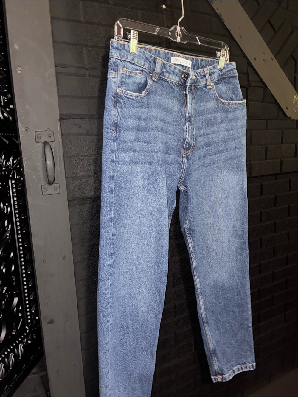 Zara women’s Mid-Blue Denim Jeans with Contrast Stitching